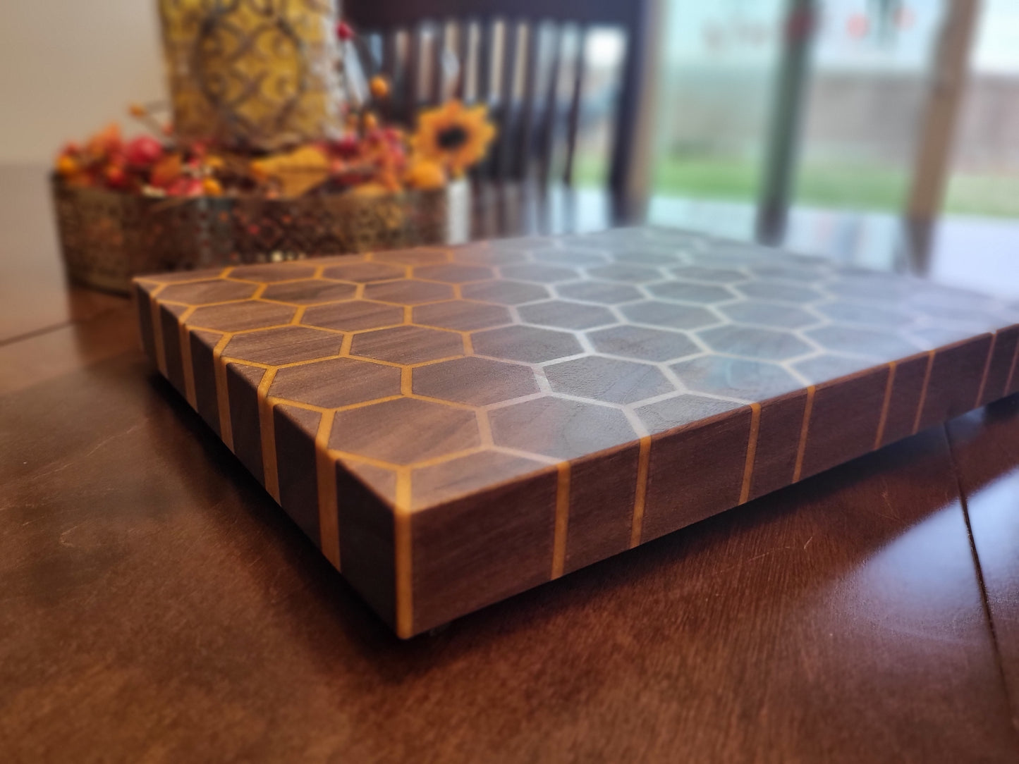 Honeycomb Cutting / Serving Board