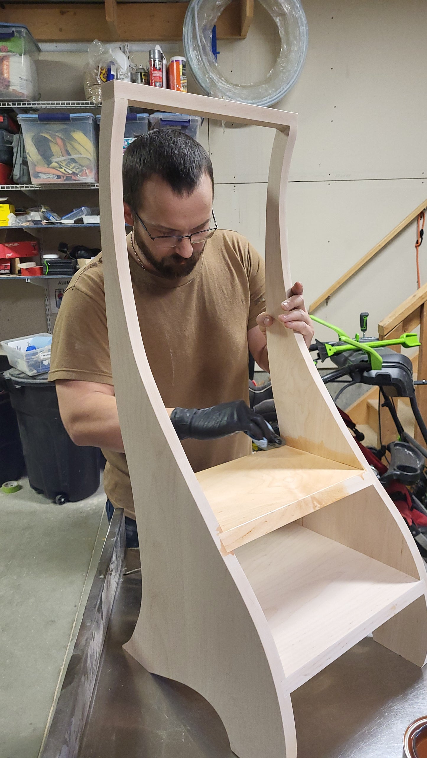 Step Stool with Handle